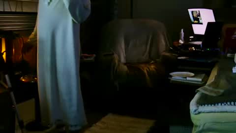 PINK HOLE TWINK online show from 02.06.25