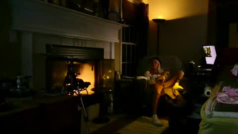 PINK HOLE TWINK online show from 09.26.25