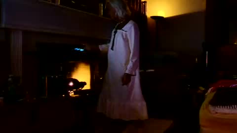 PINK HOLE TWINK online show from 03.30.26