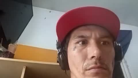 Snapshot of ridemylips99994 chatting on 10.04.25 ridemylips99994 online show from 10.04.25