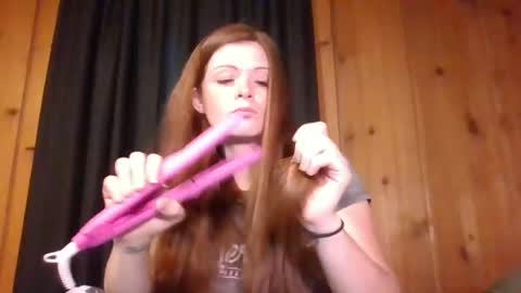 ridinghoodred online show from 06.16.26