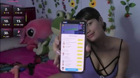 Snapshot of rihana_milan chatting on 10.18.25 RIHANA online show from 10.18.25