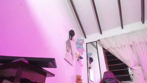 Rihanna hotx online show from 05.25.26