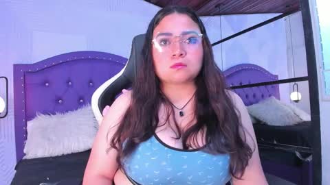 Snapshot of riley_reid_19 chatting on 02.09.26 kamila online show from 02.09.26