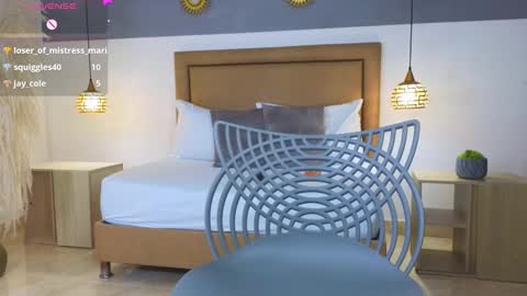 Riley Sierra online show from 02.11.25