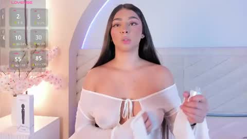 riley_sweet__ online show from 07.25.26