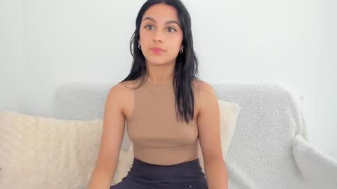 riley_tin online show from 12.02.24