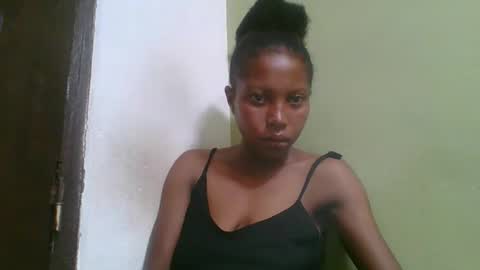 Snapshot of rinah654271 chatting on 02.07.26 rinah654271 online show from 02.07.26