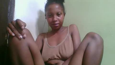 Snapshot of rinah654271 chatting on 02.13.26 rinah654271 online show from 02.13.26