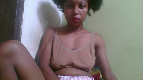 Snapshot of rinah654271 chatting on 03.14.26 rinah654271 online show from 03.14.26