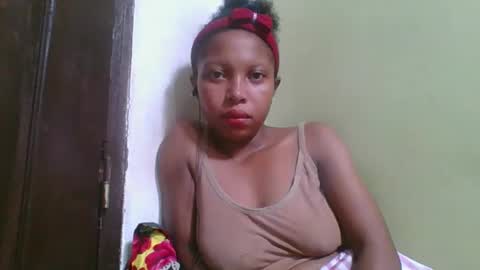 Snapshot of rinah654271 chatting on 03.17.26 rinah654271 online show from 03.17.26