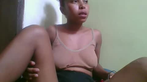 Snapshot of rinah654271 chatting on 03.19.26 rinah654271 online show from 03.19.26