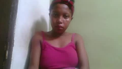 Snapshot of rinah654271 chatting on 03.24.26 rinah654271 online show from 03.24.26