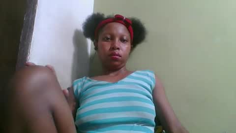 Snapshot of rinah654271 chatting on 03.29.26 rinah654271 online show from 03.29.26