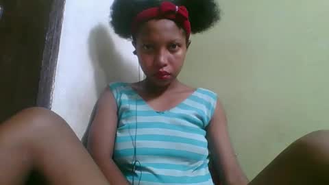 Snapshot of rinah654271 chatting on 04.02.26 rinah654271 online show from 04.02.26