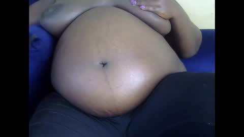 Snapshot of rio_sky chatting on 12.27.24 cookie online show from 12.27.24