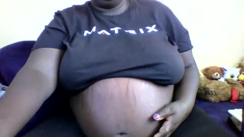 Snapshot of rio_sky chatting on 01.11.25 cookie online show from 01.11.25