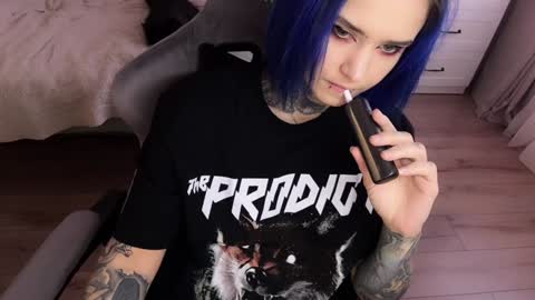   DianaBrite            fansl y online show from 02.08.25