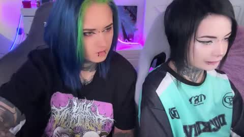   DianaBrite            fansl y online show from 09.14.25