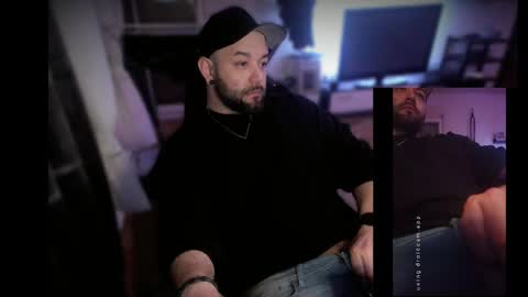 Snapshot of riptid3_ chatting on 03.01.25 Ask Me online show from 03.01.25