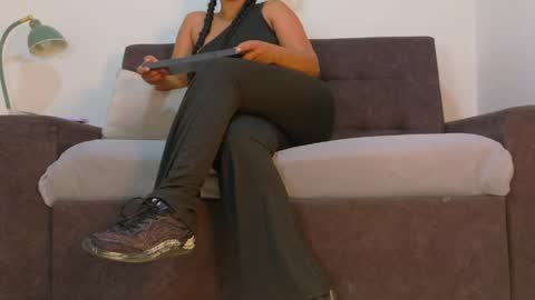 RIRI  online show from 06.05.26