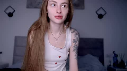 Snapshot of rita_orra chatting on 04.20.26 Rita online show from 04.20.26