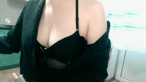 Snapshot of ritarita111 chatting on 02.07.25 Rita online show from 02.07.25