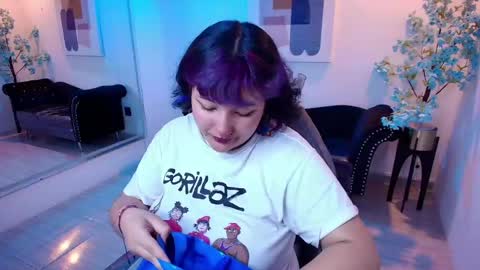 Snapshot of ritsuka_berry chatting on 05.16.26 Ritsuka online show from 05.16.26