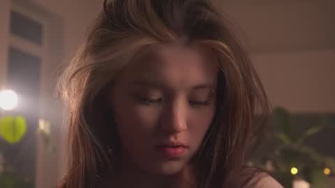 Akemi online show from 02.12.26