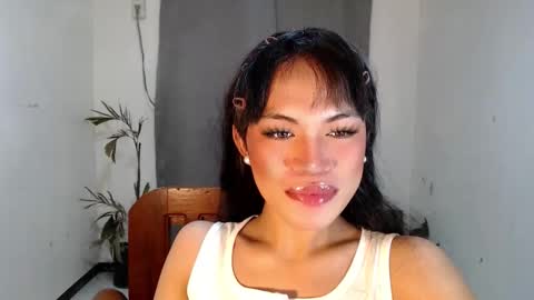 Snapshot of rivaxox1 chatting on 05.03.26 rivaxox1 online show from 05.03.26
