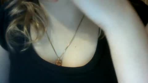 RiveraMaureen online show from 02.18.25