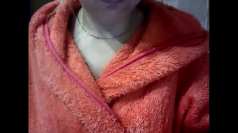 RiveraMaureen online show from 11.14.25