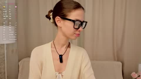 Anna online show from 07.03.26