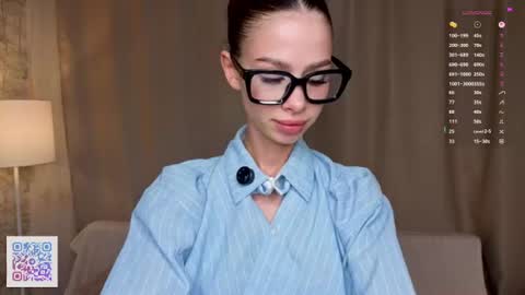 Anna online show from 07.17.26