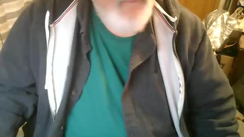 Snapshot of rndmronnie chatting on 01.06.26 Ron Rodan online show from 01.06.26