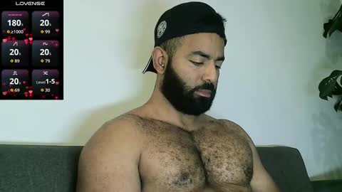 SebasRoa online show from 11.06.25