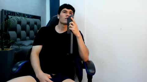 Roan Birkin online show from 01.15.26