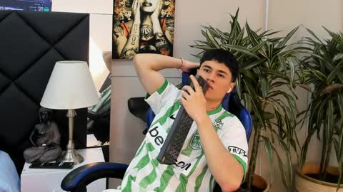 Roan Birkin online show from 04.06.26