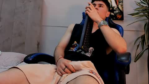 Roan Birkin online show from 06.08.26