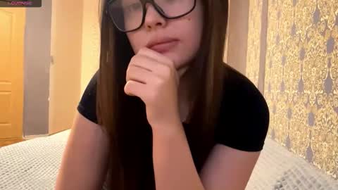 Snapshot of robbimckoy chatting on 02.01.26 Aya online show from 02.01.26