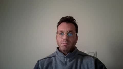 Snapshot of roberpierre_ho chatting on 02.26.26 roberpierre_ho online show from 02.26.26