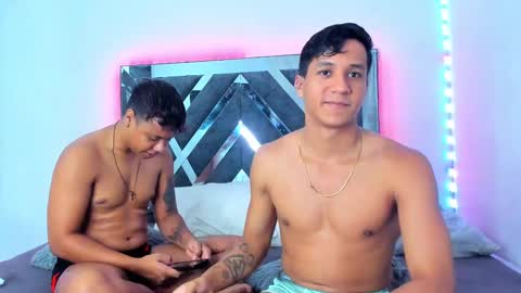 Robert Miller And Mael Thompson  online show from 02.12.25