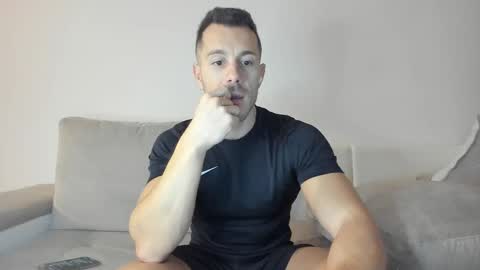 roberto4ever online show from 02.18.25