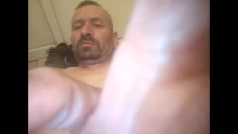 Snapshot of robertsaiz4200 chatting on 03.08.26 robertsaiz4200 online show from 03.08.26