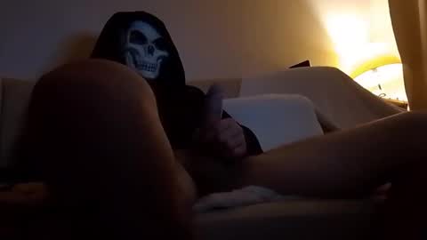 Snapshot of robikk43 chatting on 10.29.25 robikk43 online show from 10.29.25