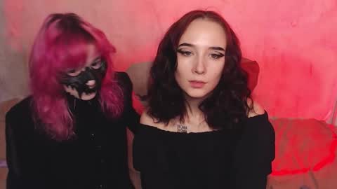 Snapshot of robin_yours chatting on 10.31.25 Robin your online show from 10.31.25