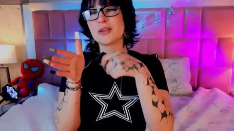 robin D online show from 04.15.26