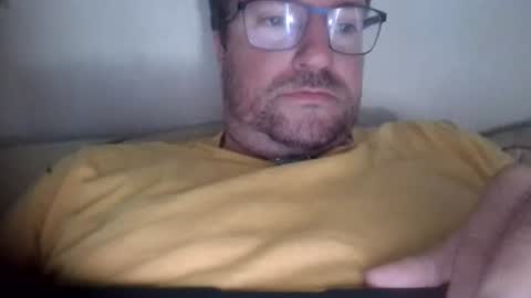 Snapshot of robinouhot chatting on 06.24.26 robinouhot online show from 06.24.26