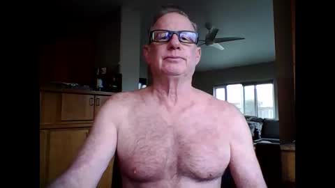 Snapshot of robo0000 chatting on 03.03.26 robo0000 online show from 03.03.26