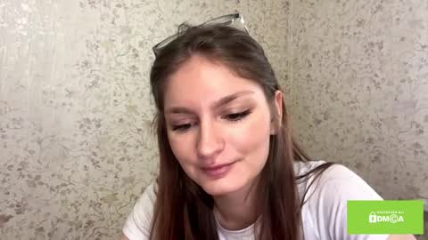 robynsentinella online show from 02.09.26